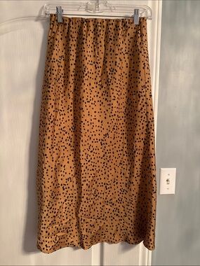 Women's Tan Leopard Print Midi Skirt